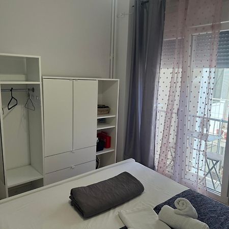 Pagrati Apartment Διαμέρισμα Παγκράτι Atene Esterno foto