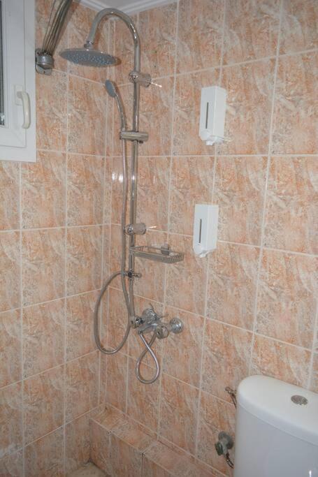 Pagrati Apartment Διαμέρισμα Παγκράτι Atene Esterno foto