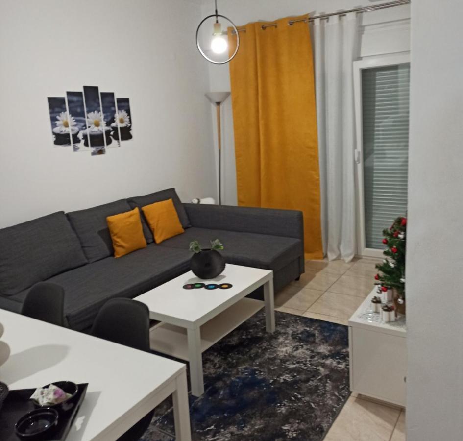 Pagrati Apartment Διαμέρισμα Παγκράτι Atene Esterno foto