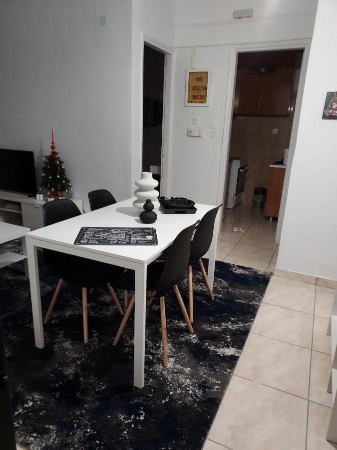 Pagrati Apartment Διαμέρισμα Παγκράτι Atene Esterno foto